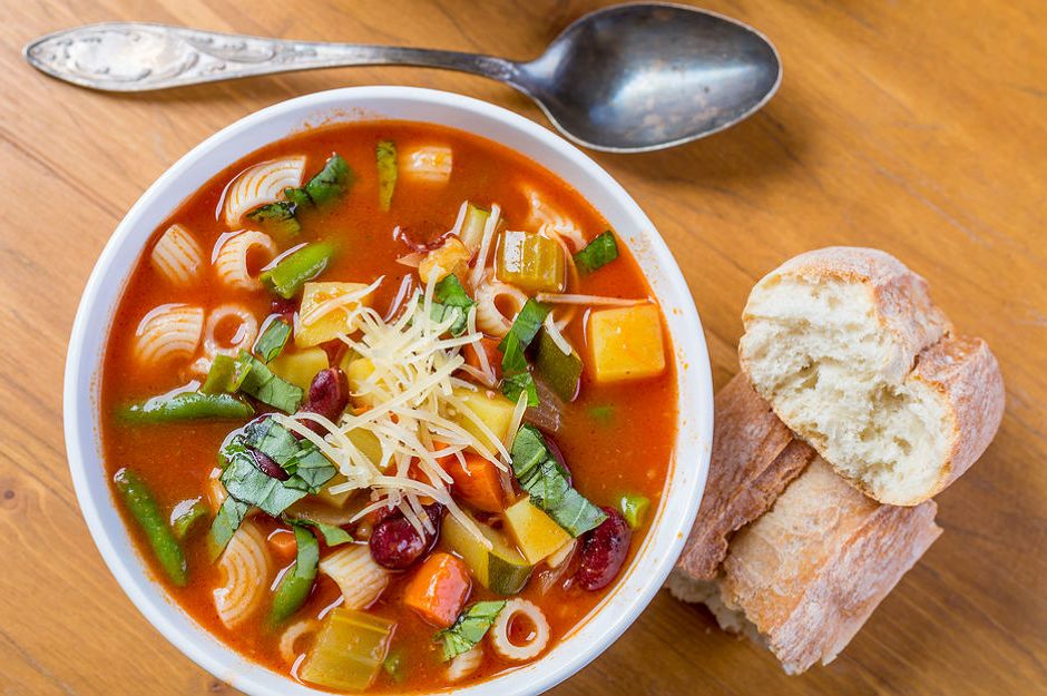 minestrone-corbasi-tarifi